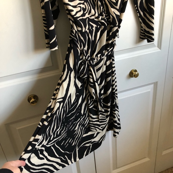 Liz Claiborne Black and white Zebra print dress - Picture 3 of 6